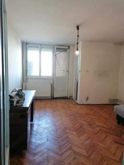 Garsonieră semidecomandată în Burdea