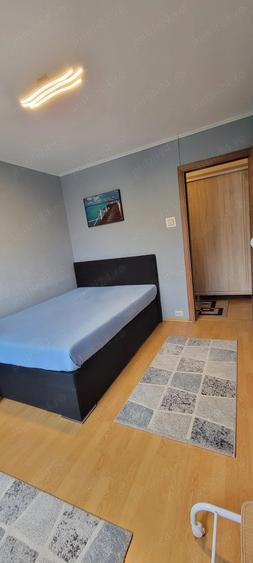 Apartament cu 3 camere decomandat în Nufărul