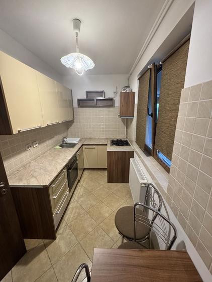 Apartament cu 2 camere decomandat în Mihai Bravu