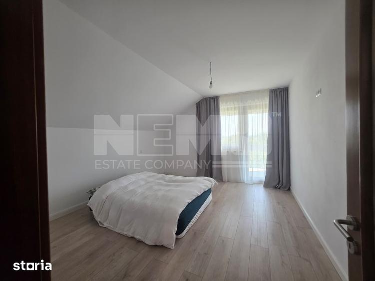 Casă cu 5 camere cu Teren 2903 Mp în Copălău