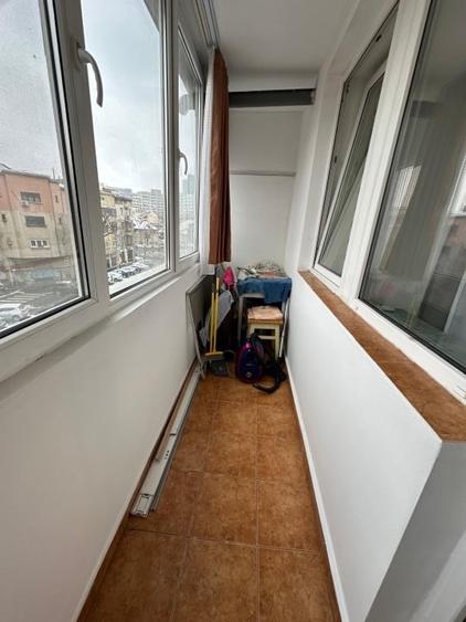 Apartament cu 2 camere semidecomandat, mobilat în Gara de Nord