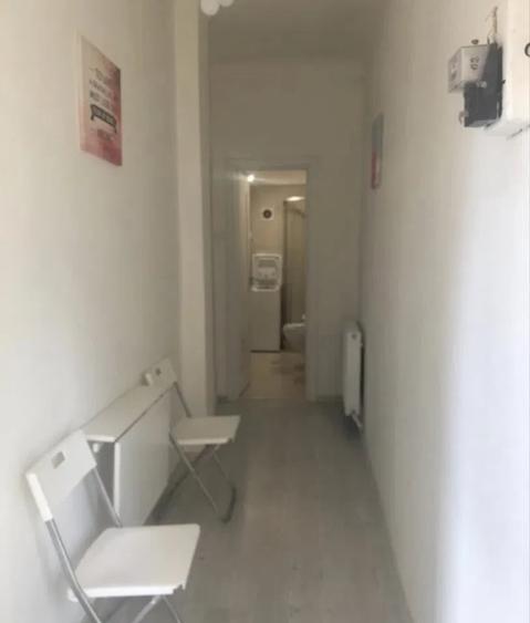 Garsonieră decomandată, mobilată în Central