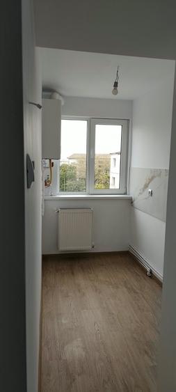 Apartament cu 2 camere semidecomandat în Micro 15