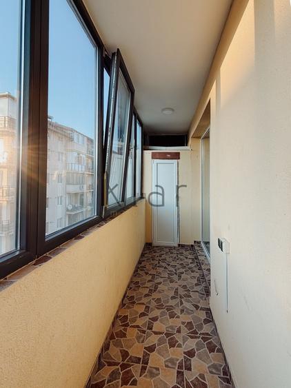 Apartament cu 2 camere semidecomandat, mobilat în Florești