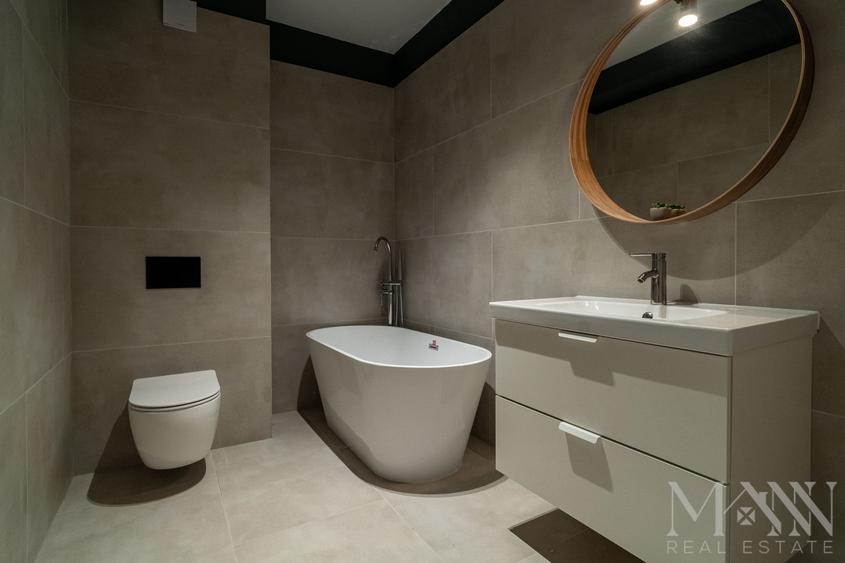 Apartament cu 3 camere în Calea Clujului