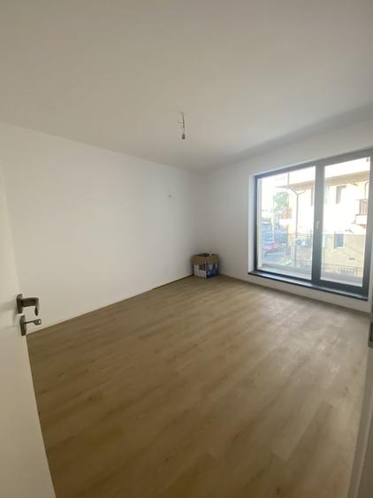 Apartament cu 2 camere decomandat în Prelungirea Ferentari