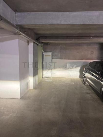 Apartament cu 3 camere decomandat, mobilat în Aviației