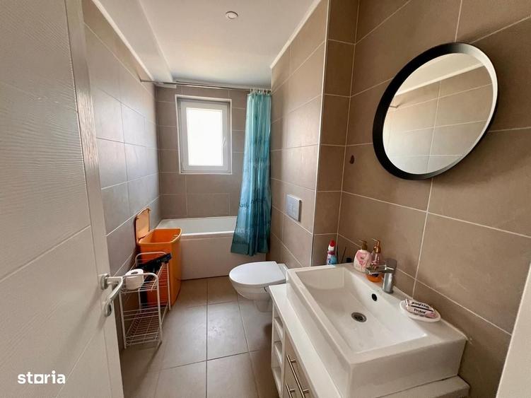 Apartament cu 3 camere în Ștefăneștii de Jos