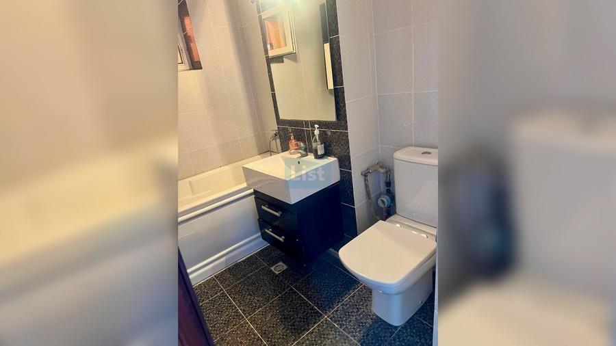 Apartament cu 3 camere decomandat în Faleză
