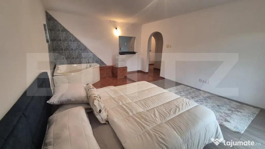 Apartament cu 3 camere de vanzare, 75.77 mp, in Carpati 2 - 10