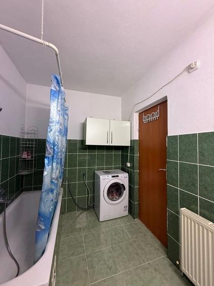 Apartament cu 2 camere semidecomandat în Calea Poplăcii