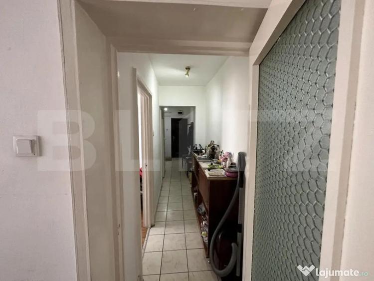 Apartament cu 3 camere decomandat în Central
