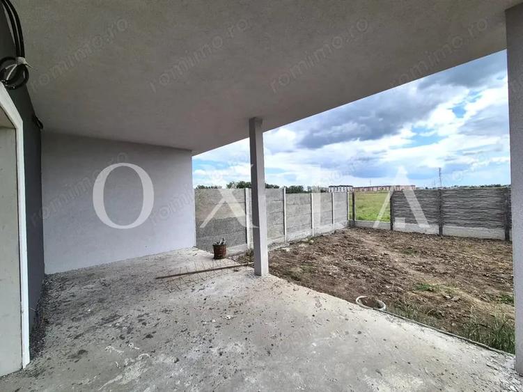 AX1046 Giroc, Zona Esso, 1/2 Duplex Cu 5 Camere - 15