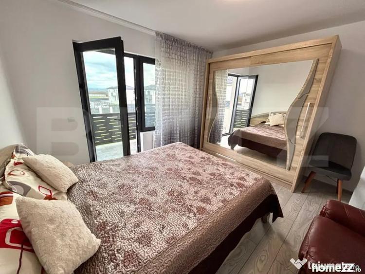 Casă cu 4 camere cu Teren 1000 Mp în Săcueni