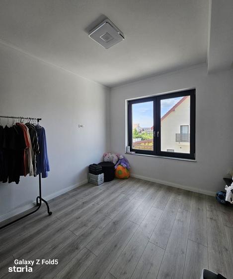 Casă cu 4 camere cu Teren 350 Mp în Central