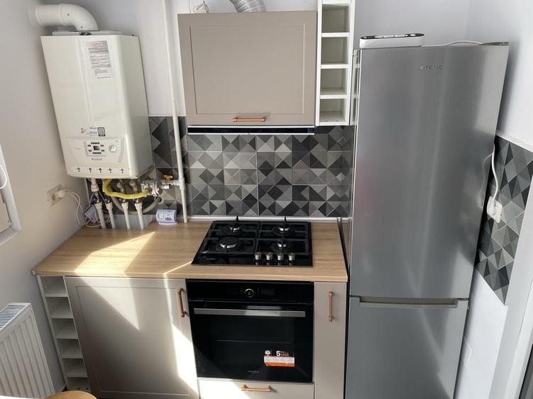 Apartament cu 2 camere decomandat în Exterior Vest