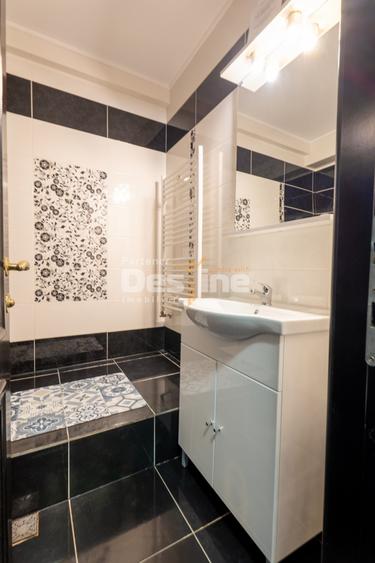 Spațiu comercial, de 2,334.7600097656 mp, în Valea Lupului