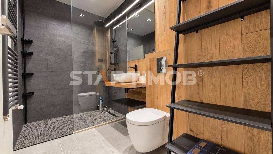 Apartament cu 2 camere decomandat, mobilat în Tractorul