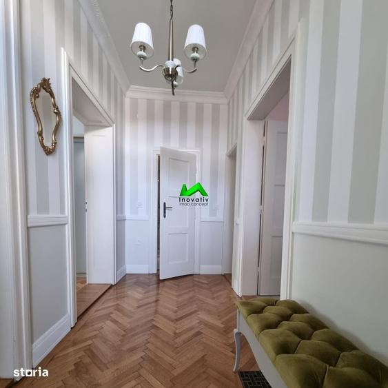 Apartament cu 3 camere în Ultracentral
