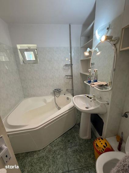 Apartament 3 camere de inchiriat, zona Racadau - 2