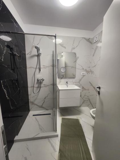 Apartament cu 2 camere decomandat în Militari