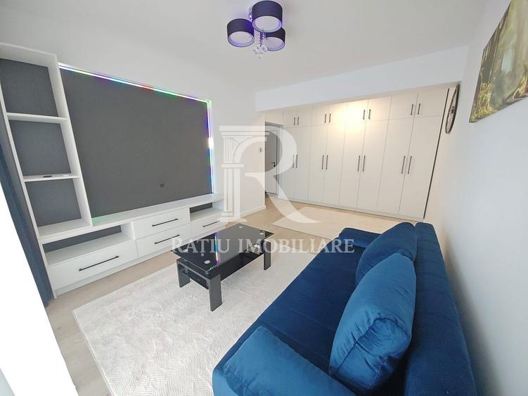 Apartament cu 2 camere decomandat în Seleuș