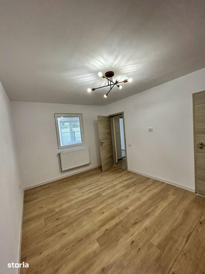 Casă cu 2 camere cu Teren 25 Mp în Titan