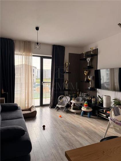 Apartament cu 2 camere decomandat, mobilat în Giroc