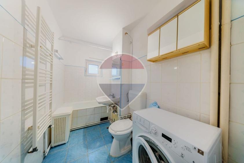 Apartament cu 3 camere, in zona Boul Rosu - 12