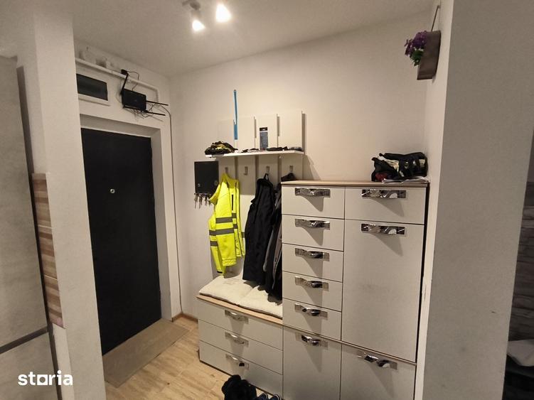 Apartament cu 2 camere decomandat, mobilat în Giroc