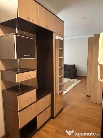 Apartament cu 2 camere decomandat în Theodor Pallady