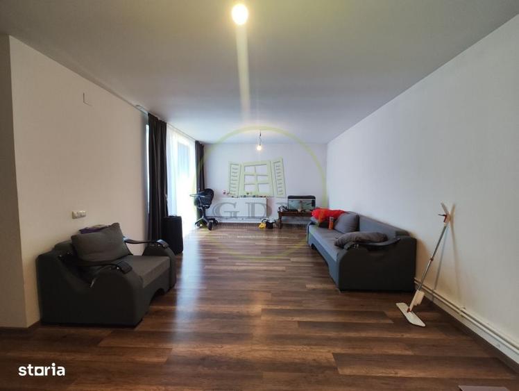 Casă cu 4 camere în Făcăi