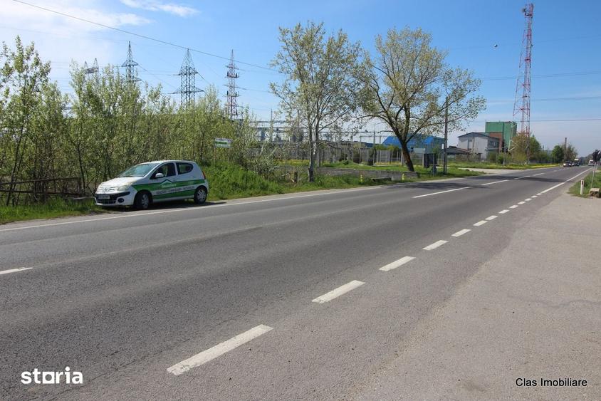 Teren de 7758 mp, în Central