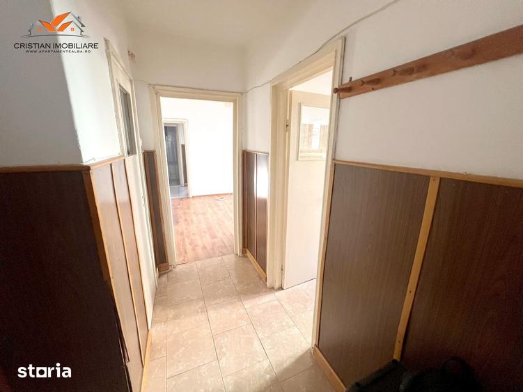 Apartament 3 camere, bloc de caramida, etajul 1, Cetate! - 2