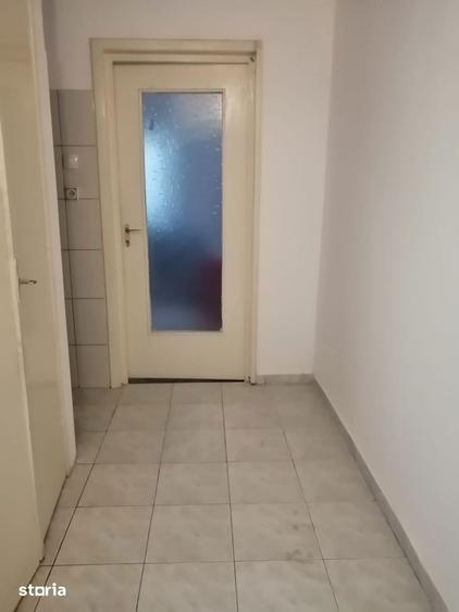 Garsonieră în Aradului