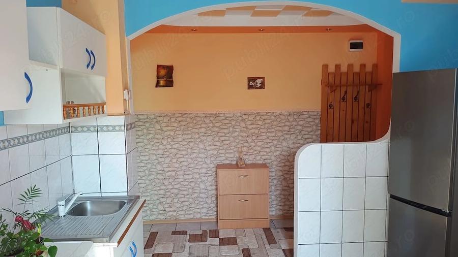 Apartament cu 2 camere decomandat în Vasile Aaron