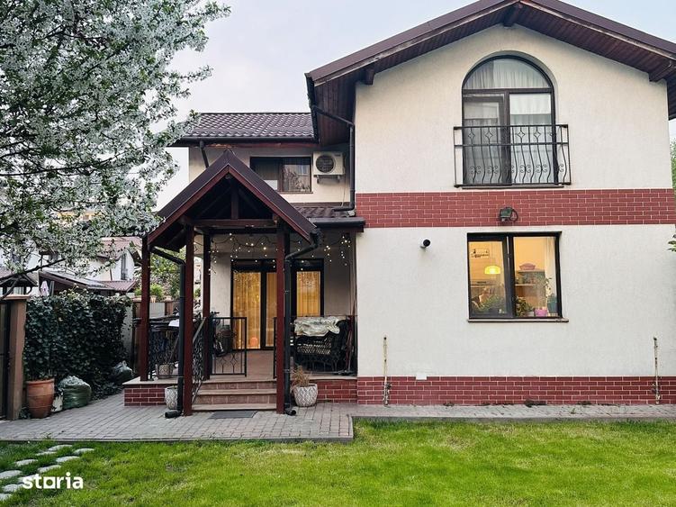 Casă cu 4 camere în Dudu
