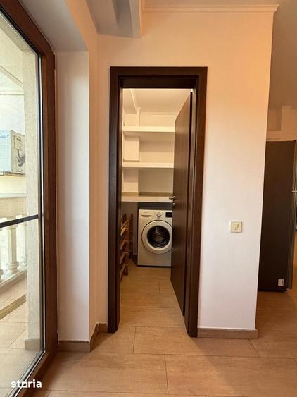 Apartament cu 3 camere în Centrul Civic
