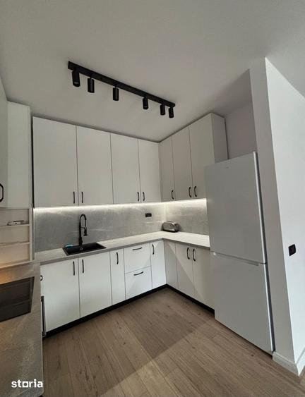 Apartament cu 2 camere, mobilat în Între Lacuri