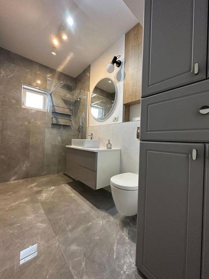 Apartament cu 2 camere decomandat în Soarelui