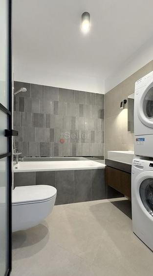 Apartament cu 2 camere semidecomandat, mobilat în Tractorul