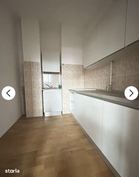 Spațiu comercial, de 500 mp, în Central