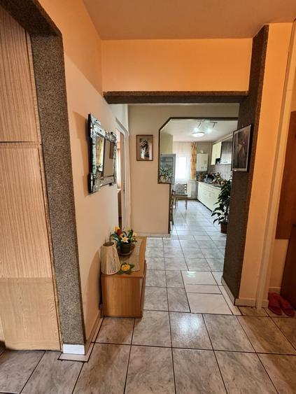 Apartament 4 camere, 80 mp, zona Central - 14