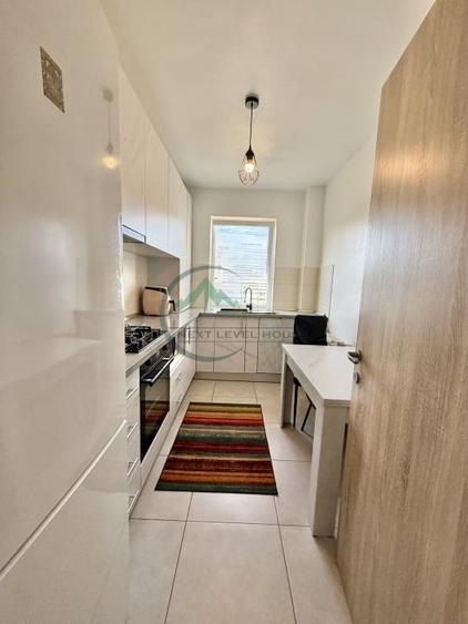 Apartament cu 2 camere decomandat, mobilat în Tractorul