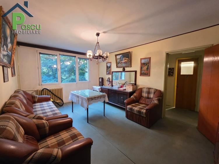 Apartament 3 camere Brancoveanu, str. Stoian Militaru, et. 2/4, 64 mp - 1