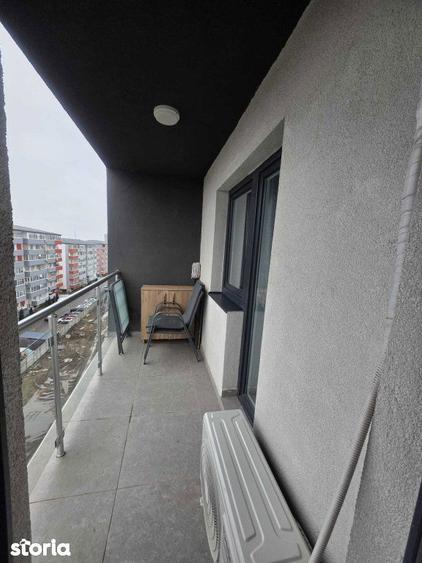 Apartament cu 2 camere decomandat în Central — fotografia 3