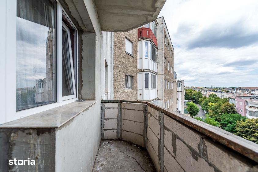 Apartament cu 4 camere în Micălaca
