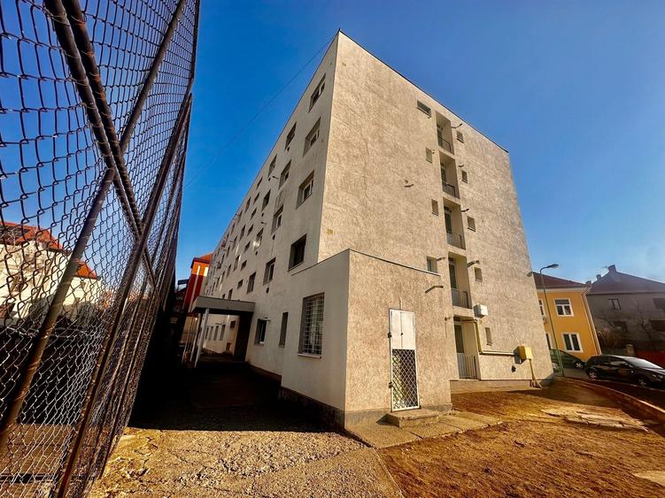 Garsonieră semidecomandată în Central