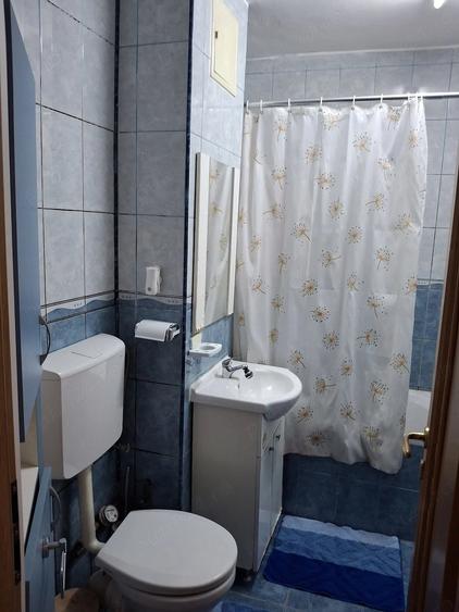 Apartament cu 2 camere decomandat în Valea Aurie