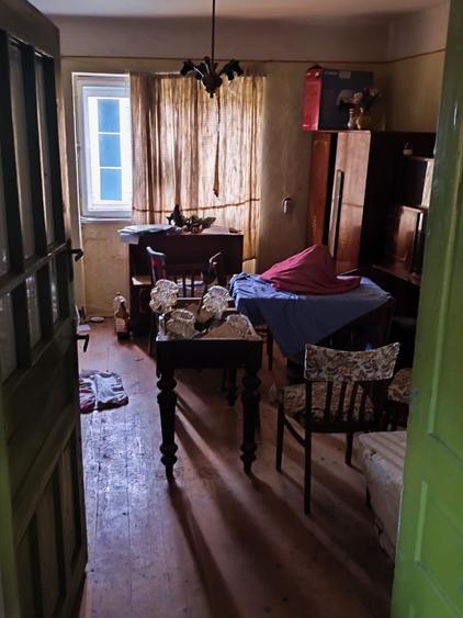 Casa de vanzare l - 1